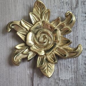 Gold Floral Decorative Wall Hook